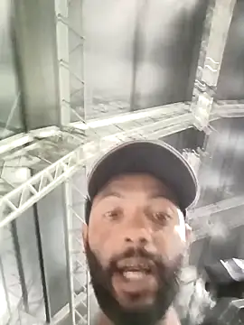 Camodick online show from November 30, 9:30 pm