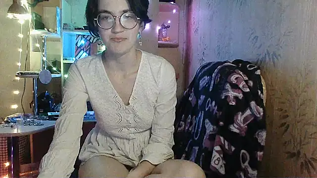 Alessa Kiss online show from May 17, 3:19 pm
