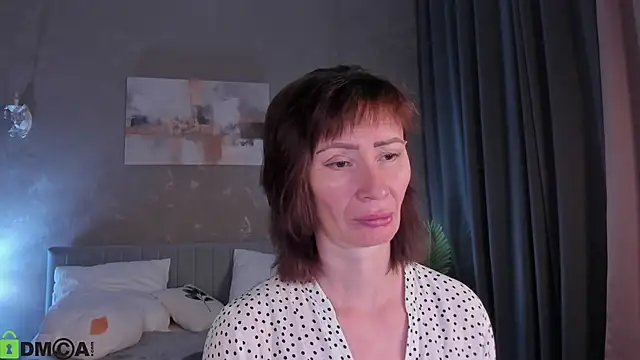gracekellyyy online show from May 14, 4:08 am