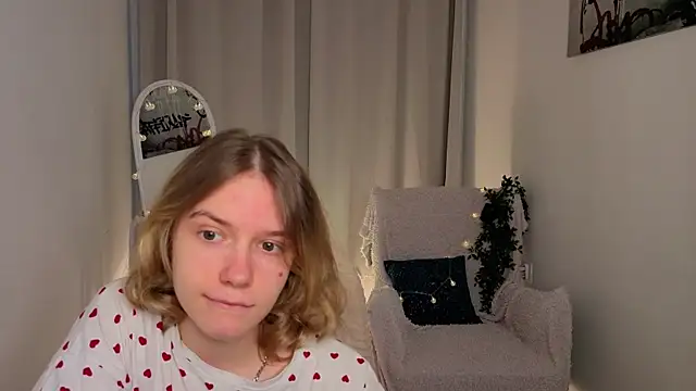 MilanaRayy online show from June 7, 5:22 am