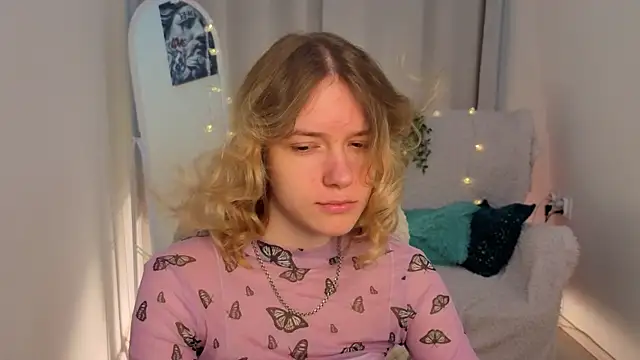 MilanaRayy online show from June 12, 5:17 am