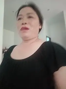 Snapshot of -Lytina- chatting on June 6, 7:46 am -Lytina- online show from June 6, 7:46 am