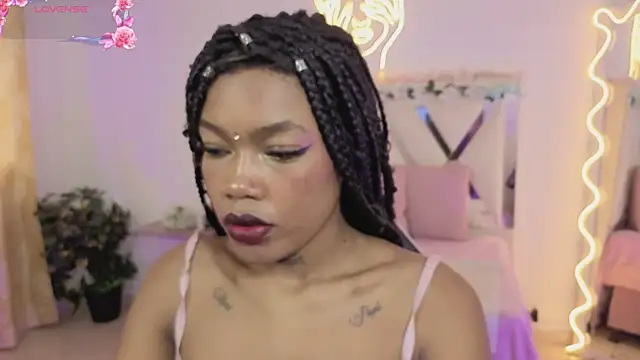 CRISTALBROKE TAY online show from July 14, 7:30 pm