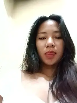 Trecia14 online show from May 9, 3:45 am