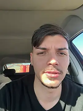 lautydiaz98 online show from May 18, 4:24 pm