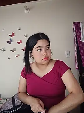 Snapshot of MiiaHott_W chatting on June 22, 2:25 pm MiiaHott W online show from June 22, 2:25 pm