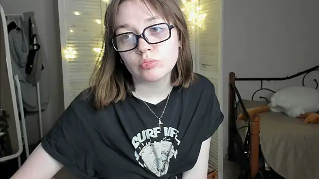 Snapshot of RinaSXY chatting on June 24, 3:55 pm RinaSXY online show from June 24, 3:55 pm