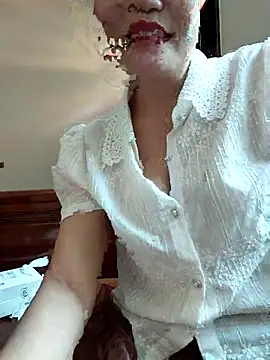 -Trici- online show from July 22, 3:31 am