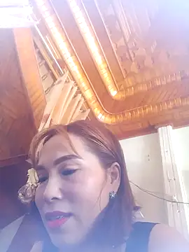 JucyLy online show from May 14, 6:09 am