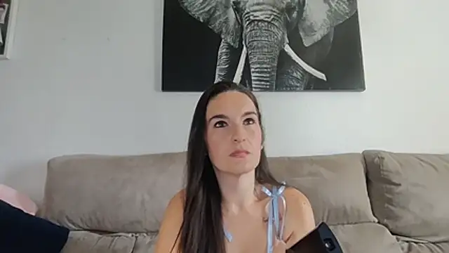 aurasensual69 online show from July 28, 2:35 pm