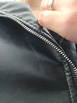 MILFBARBY online show from October 12, 7:18 am