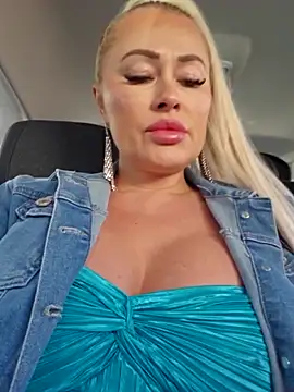 MILFBARBY online show from May 17, 7:17 am