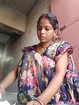 Snapshot of CHANDNi_700 chatting on June 7, 1:54 am CHANDNi 700 online show from June 7, 1:54 am