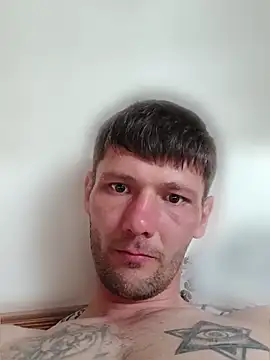 volodka34 online show from May 10, 2:39 am