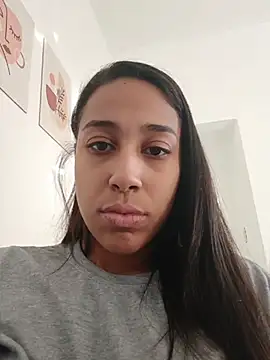 Snapshot of modelisa01 chatting on June 1, 7:26 pm modelisa01 online show from June 1, 7:26 pm