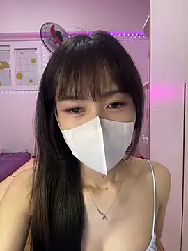 Lov3lily online show from July 7, 3:05 pm