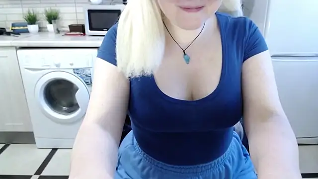 jassypawpaw online show from May 22, 3:02 am