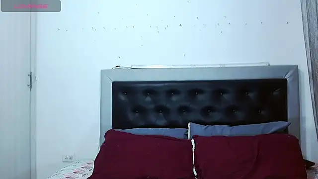 Snapshot of perverseveteranmanxxx chatting on February 26, 3:16 am perverseveteranmanxxx online show from February 26, 3:16 am