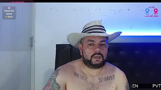 Snapshot of perverseveteranmanxxx chatting on March 19, 1:53 am perverseveteranmanxxx online show from March 19, 1:53 am