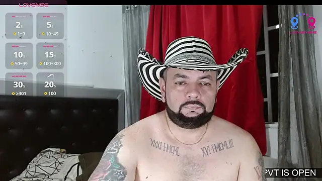 Snapshot of perverseveteranmanxxx chatting on March 21, 1:10 am perverseveteranmanxxx online show from March 21, 1:10 am