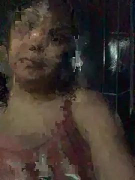 Cliaclara online show from May 18, 10:26 pm