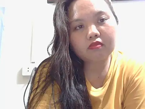 Hotasianbabe4u online show from May 11, 1:50 pm