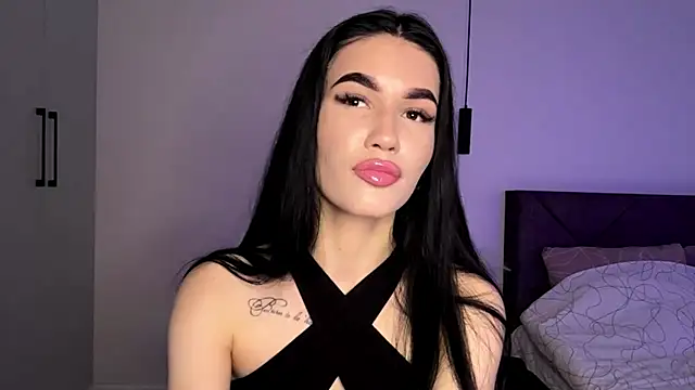 KarieEgge online show from June 8, 3:12 pm