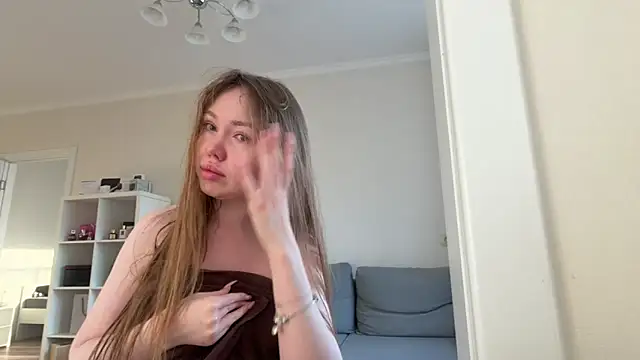 ValeryShine online show from May 19, 1:11 am