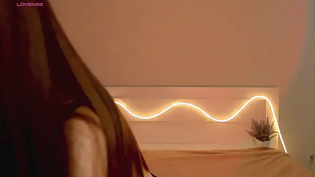 Divamaryys online show from May 21, 2:46 pm