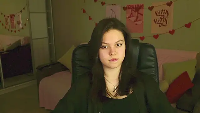 DelarySong online show from May 16, 7:01 pm