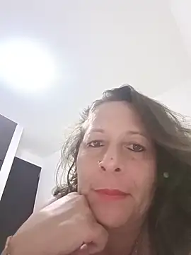 Nikki milf69 online show from May 15, 5:14 am