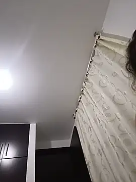 Nikki milf69 online show from July 1, 5:20 am