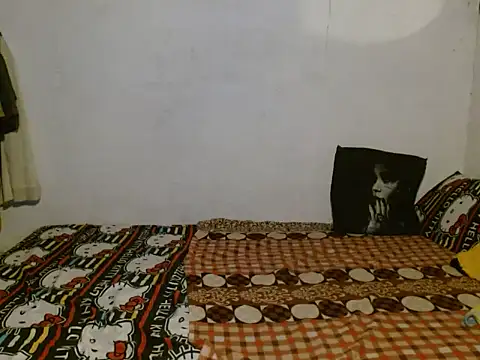 Fantastic Slutty online show from May 18, 12:29 am
