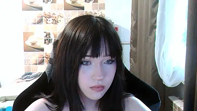 Snapshot of NoirEva chatting on June 18, 4:33 pm NoirEva online show from June 18, 4:33 pm