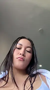 Tatiana123  online show from May 15, 7:21 pm