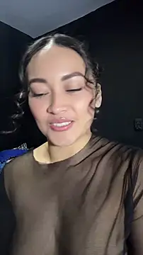 Snapshot of Tatiana123_ chatting on May 22, 10:26 pm Tatiana123 online show from May 22, 10:26 pm