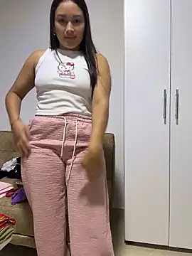 Snapshot of Tatiana123_ chatting on June 10, 1:28 am Tatiana123 online show from June 10, 1:28 am