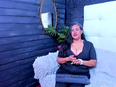 Victoria kyler online show from May 13, 2:47 pm