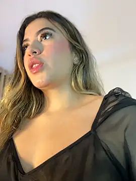 Snapshot of Vicky_Rico_ chatting on June 5, 4:08 am Vicky Rico online show from June 5, 4:08 am
