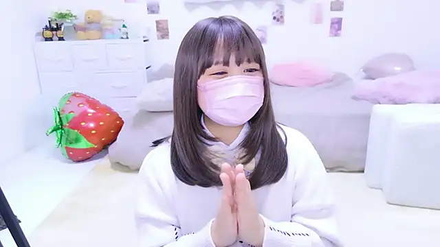 87 HANA online show from May 22, 11:49 am