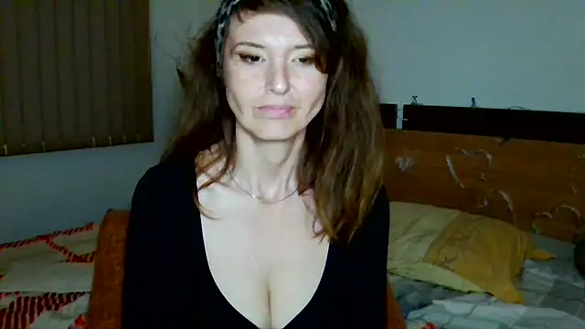 LoveElenika online show from June 21, 2:14 am