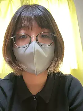 yuna chan1 online show from June 3, 1:41 am
