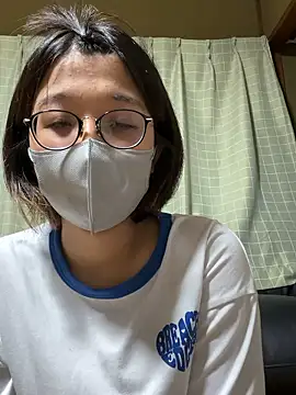 yuna chan1 online show from June 6, 1:16 pm