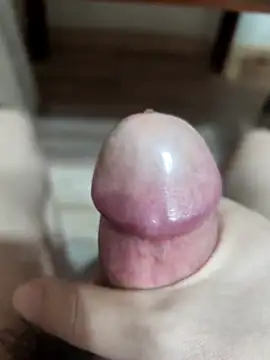 Auroraghost00 online show from June 25, 1:26 pm