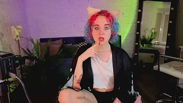 ScarlettSparkss online show from May 15, 5:58 am