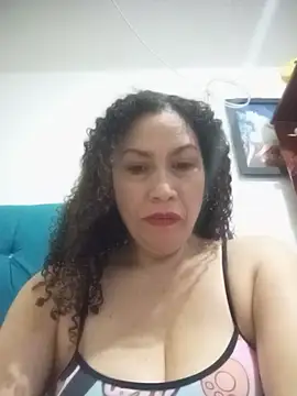 paulett15 online show from June 26, 2:27 am