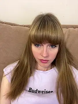 Kamilochka29511 online show from June 11, 5:49 am