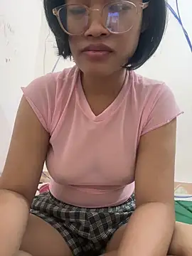 nanabl online show from May 14, 9:49 am