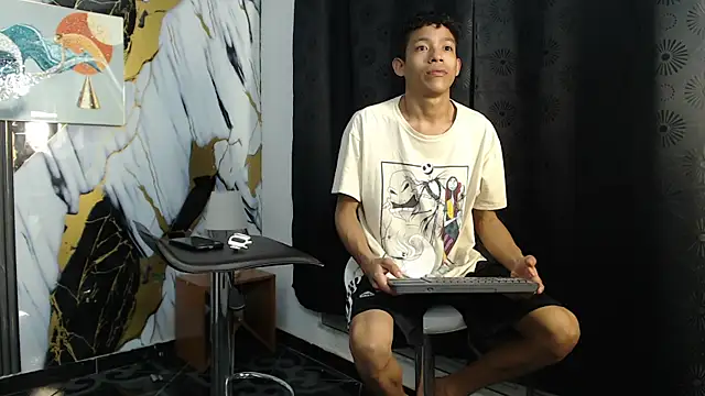 RONALDA HOT26 online show from May 16, 7:38 am