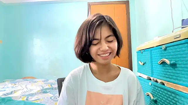 YukikoSchaefers online show from June 27, 3:44 am